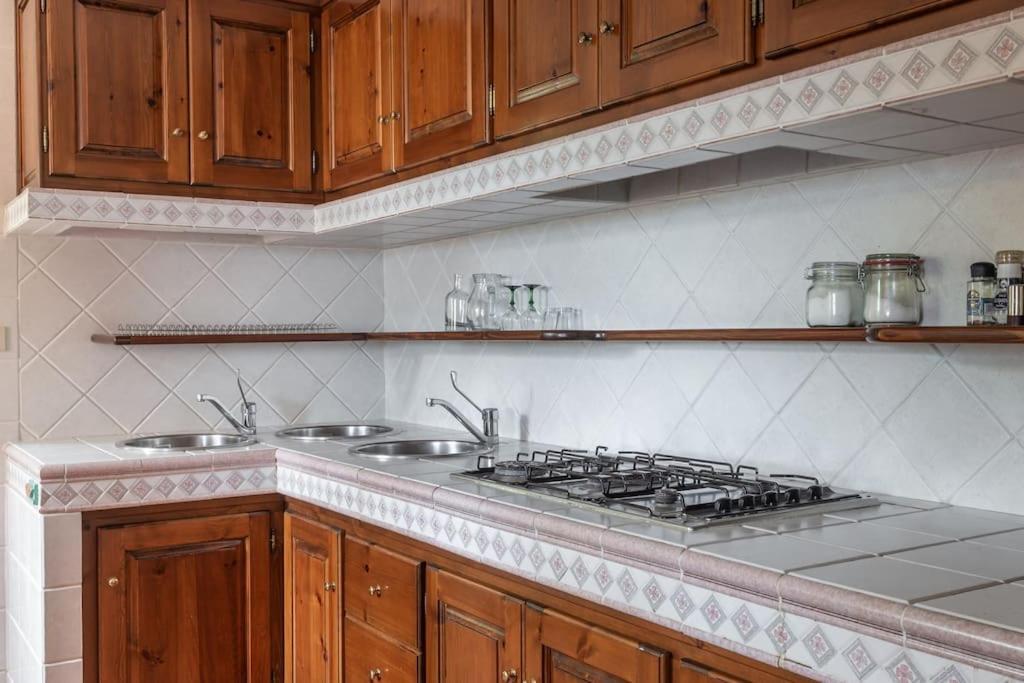 Villa Vacanze Bosa Magomadas ภายนอก รูปภาพ